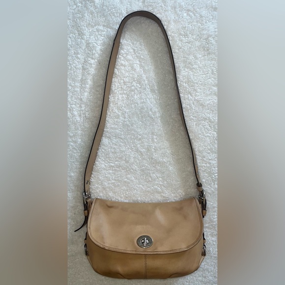 Coach Shoulder Bag Legacy Leather Flap Style F15170 Tan Convertible Cross Body - Picture 1 of 11